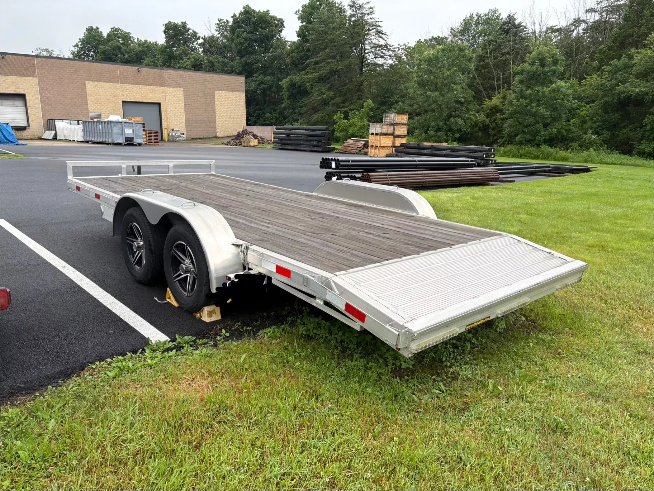 used Equipment / Flatbed Trailers H and H Trailer  for sale, in Pottstown, PA Thumbnail 3