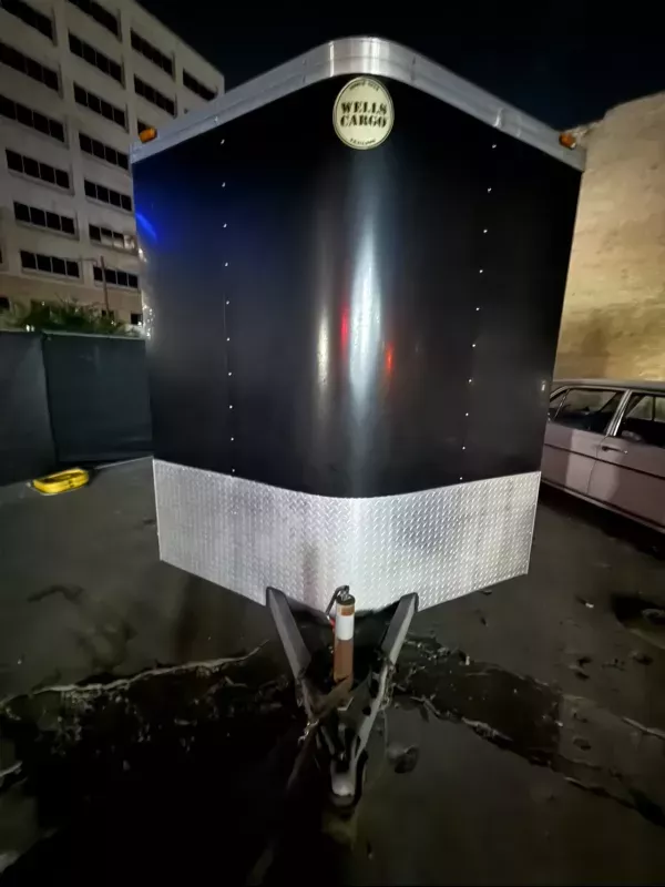 used Cargo (Enclosed) Trailers Wells Cargo  for sale, in Austin, TX Thumbnail 3