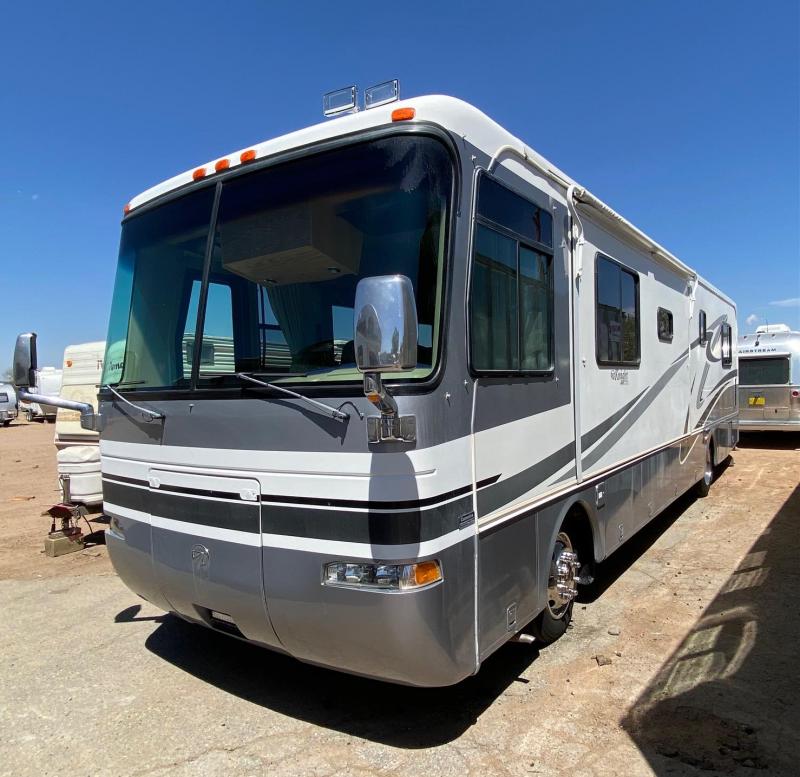 2002 Monaco Knight M-36PBS Class A RV 2002 Monaco Knight M-36PBS Class A RV