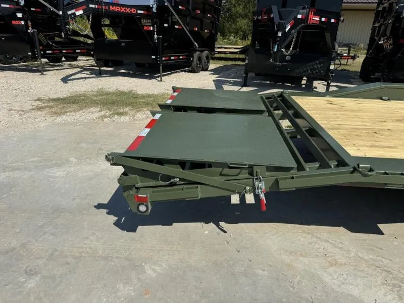 new Equipment / Flatbed Trailers MAXX-D  for sale, in West, TX Thumbnail 4