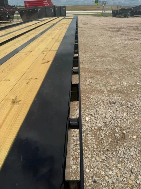 new Equipment / Flatbed Trailers MAXX-D  for sale, in West, TX Thumbnail 17