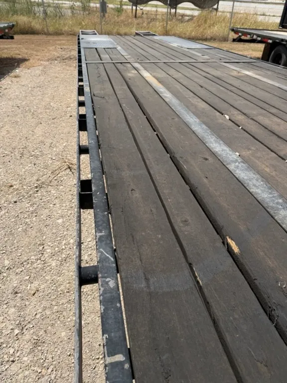 used Equipment / Flatbed Trailers East Texas Trailers  for sale, in West, TX Thumbnail 9