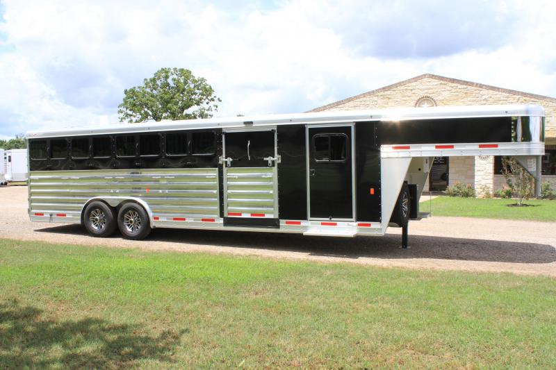2022 Exiss 26ft Low Pro With 10 Pen System And 8ft Wide Stock Trailers For Sale Classifieds For Horse And Livestock Trailers