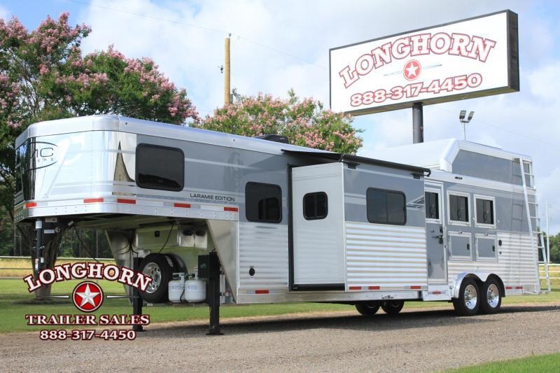 2022 SMC 3 Horse 13ft LQ with Slide Out and Side load 2022 SMC 3 Horse 13ft LQ with Slide Out and Side load