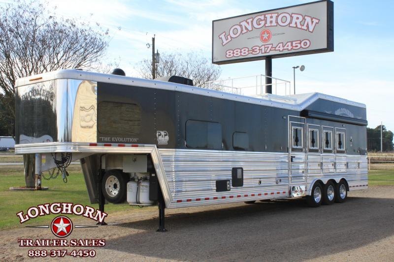 2017 Bloomer 4 Horse Side load / 15' Outlaw LQ 2017 Bloomer 4 Horse Side load / 15' Outlaw LQ