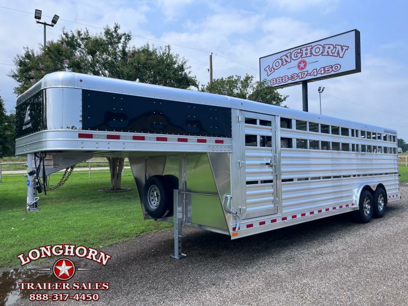 2024 Swift Built 24ft Comb / Double Door Side Tack Horse Trailers