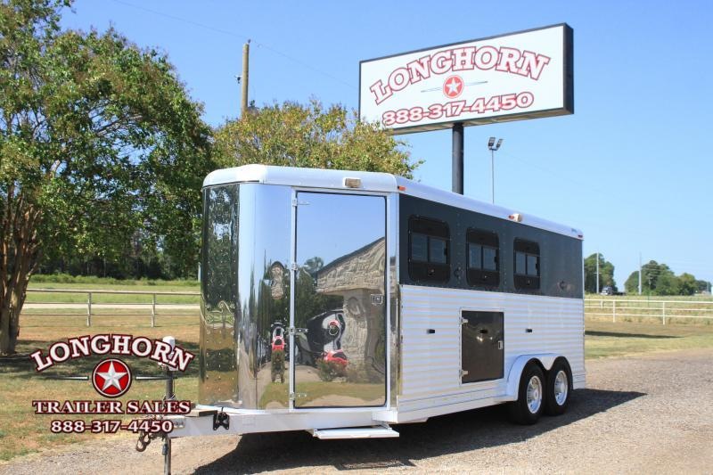 2002 Twister 3 Horse Bumper Pull Horse Trailer 2002 Twister 3 Horse Bumper Pull Horse Trailer