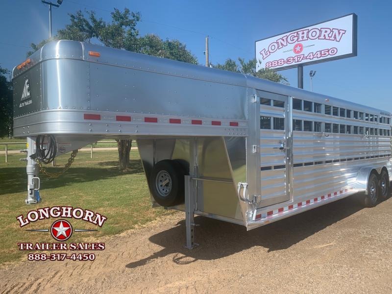 2023 Elite 7ft x 24ft Livestock 2023 Elite 7ft x 24ft Livestock