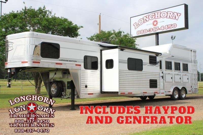2023 SMC 4 Horse 16ft Living Quarter with Slide Out and Generator 2023 SMC 4 Horse 16ft Living Quarter with Slide Out and Generator