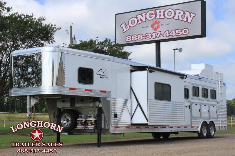 2020 Sooner 4 Horse 16' LQ w/ Slide out & Generator 2020 Sooner 4 Horse 16' LQ w/ Slide out & Generator