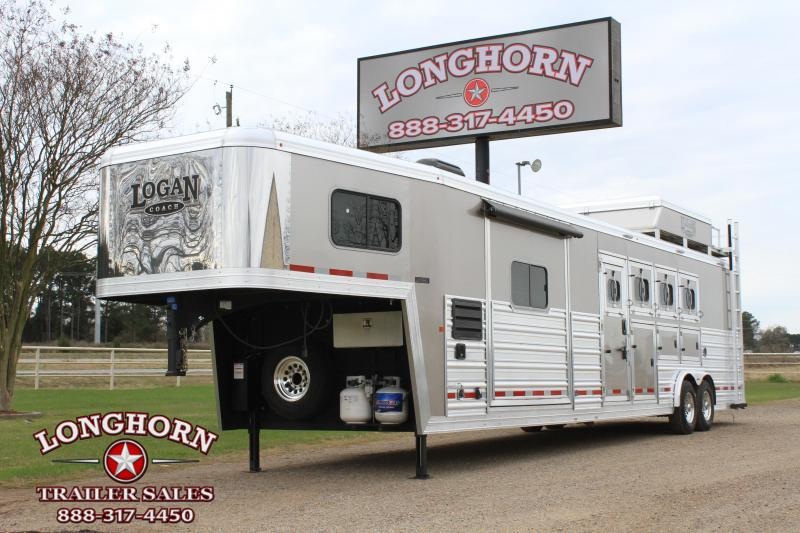 2017 Logan Coach 4 Horse Side Load 12ft LQ with Slide 2017 Logan Coach 4 Horse Side Load 12ft LQ with Slide