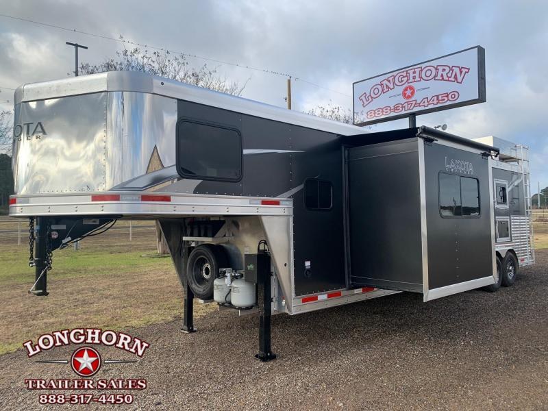 2022 Lakota 3 Horse 13ft Living Quarter with Slide Generator Horse Trailer 2022 Lakota 3 Horse 13ft Living Quarter with Slide Generator Horse Trailer