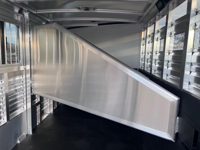 2024 Exiss 3 Horse Bumper Pull with Drop Windows Horse Trailer Horse Trailers, Cargo Trailers