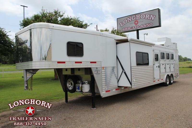 2020 Sooner 4 Horse 15.5ft LQ with Slide Out Horse Trailer 2020 Sooner 4 Horse 15.5ft LQ with Slide Out Horse Trailer