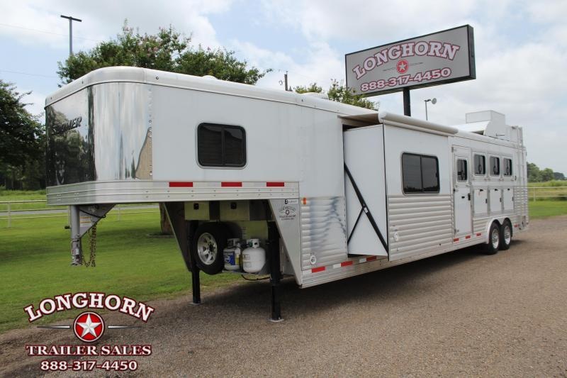 2020 Sooner 4 Horse 15.5ft LQ with Slide Out Horse Trailer 2020 Sooner 4 Horse 15.5ft LQ with Slide Out Horse Trailer