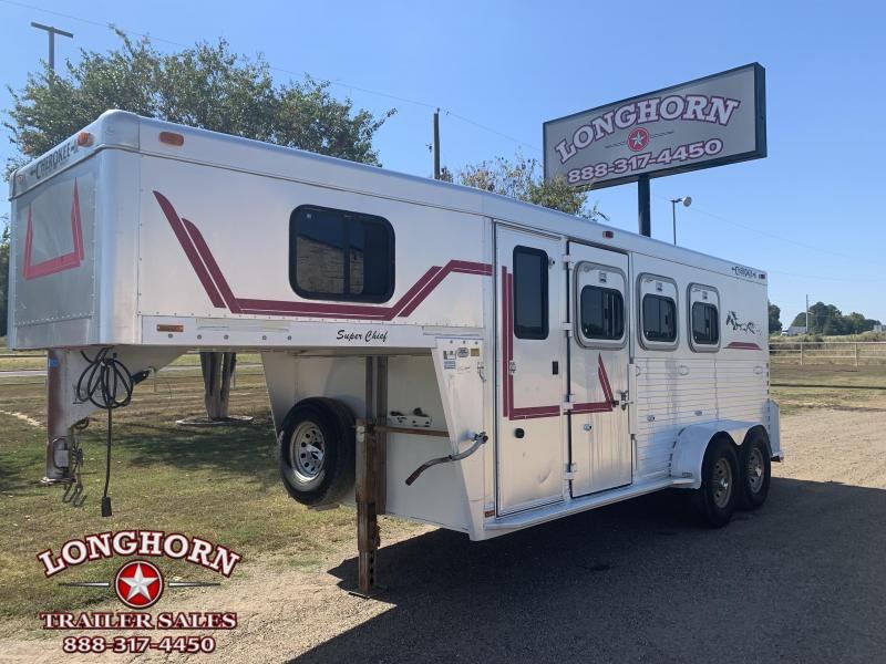1998 Cherokee 3 Horse with 4' Tack Room Horse Trailer 1998 Cherokee 3 Horse with 4' Tack Room Horse Trailer