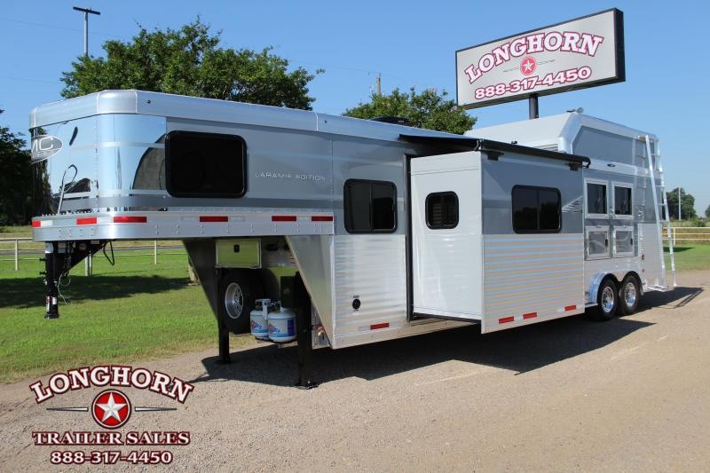 2022 SMC 3 Horse 13ft LQ with Slide and Haypod 2022 SMC 3 Horse 13ft LQ with Slide and Haypod