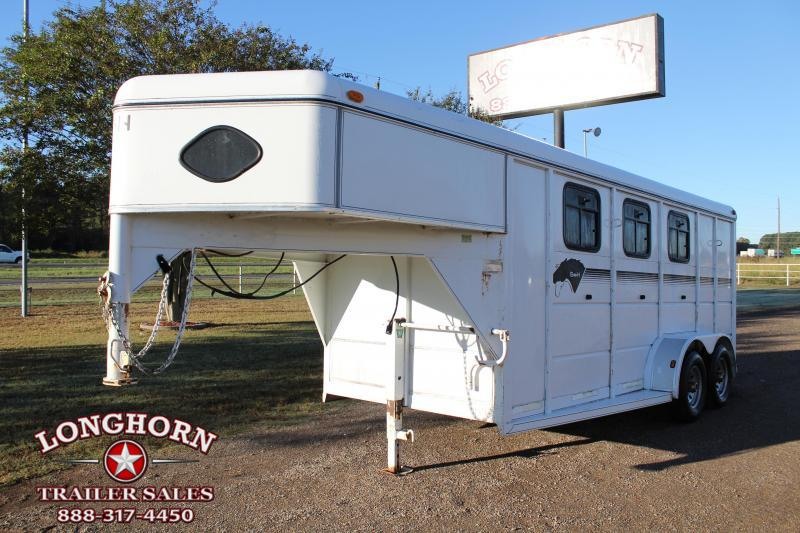 2000 S and H Trailers 3 Horse Goosneck with Front Tack Horse Trailer 2000 S and H Trailers 3 Horse Goosneck with Front Tack Horse Trailer