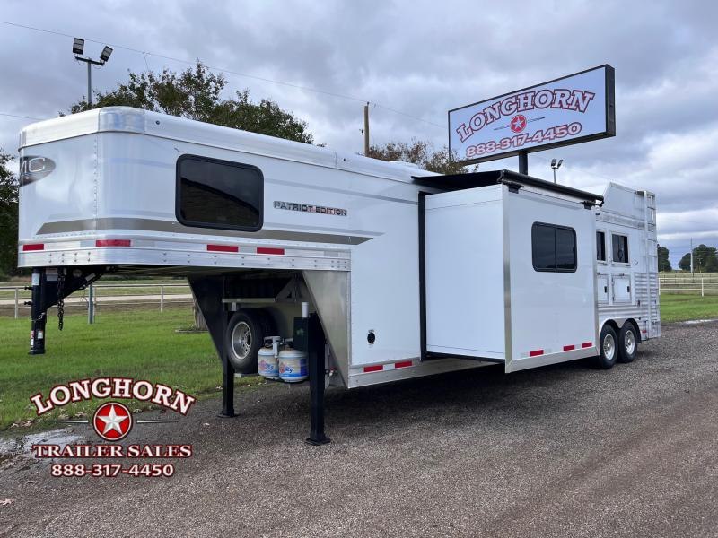 2023 SMC 3 Horse 13ft LQ with Slide Out Horse Trailer 2023 SMC 3 Horse 13ft LQ with Slide Out Horse Trailer