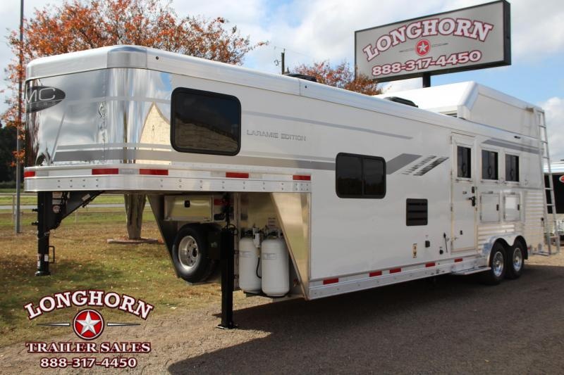2021 SMC 3 Horse 10ft LQ with Haypod and Generator 2021 SMC 3 Horse 10ft LQ with Haypod and Generator