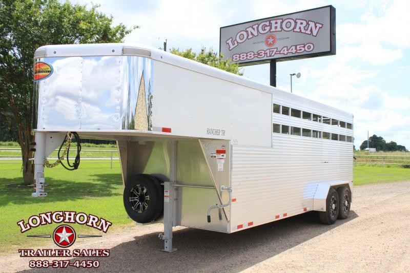 2022 Sundowner Trailers 20' Stock combo Livestock Trailer 2022 Sundowner Trailers 20' Stock combo Livestock Trailer