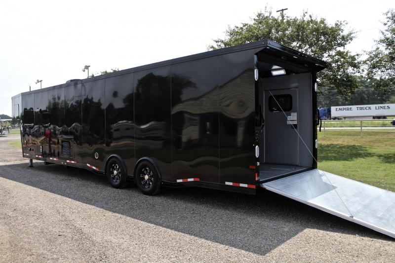 2021 Sundowner 2286GM Toy Hauler with 20ft Garage Near Me