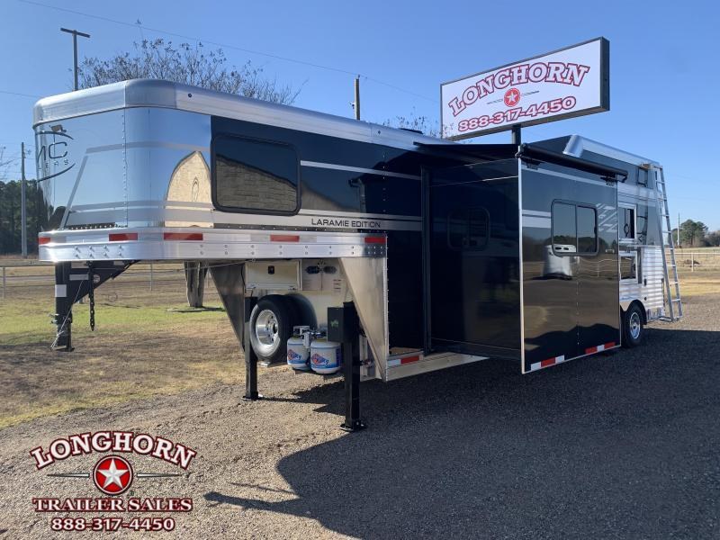 2022 SMC Horse Trailers 3 Horse 11ft Living Quarter with Slide Out Horse Trailer 2022 SMC Horse Trailers 3 Horse 11ft Living Quarter with Slide Out Horse Trailer