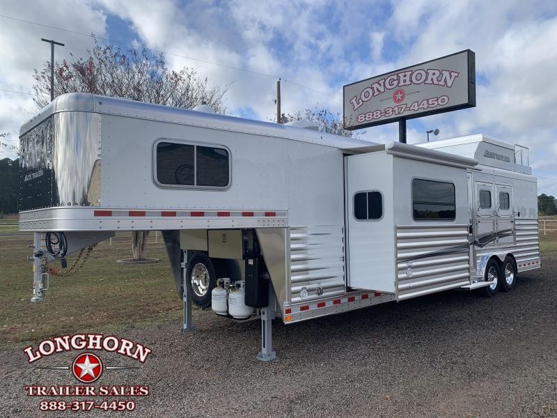 2022 Elite Trailers 3 Horse 13.8ft Shortwall Side Load Slide Out Horse Trailer 2022 Elite Trailers 3 Horse 13.8ft Shortwall Side Load Slide Out Horse Trailer