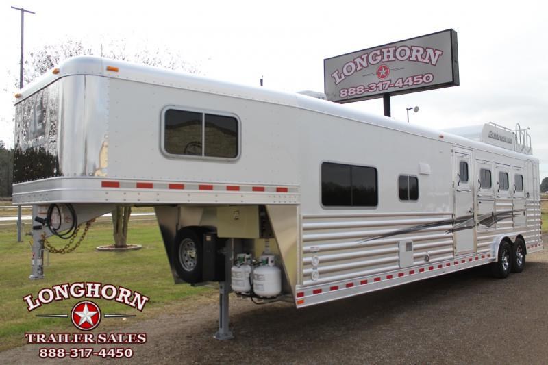 2021 Elite Trailers 4 Horse 12.8ft Living Quarter with Generator Horse Trailer 2021 Elite Trailers 4 Horse 12.8ft Living Quarter with Generator Horse Trailer