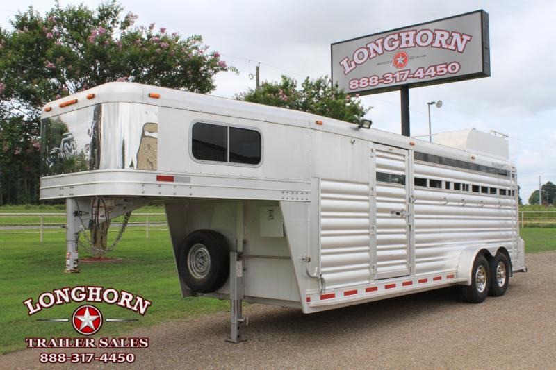 2018 Platinum Coach 4 Horse Stock Combo w/ Dividers 2018 Platinum Coach 4 Horse Stock Combo w/ Dividers