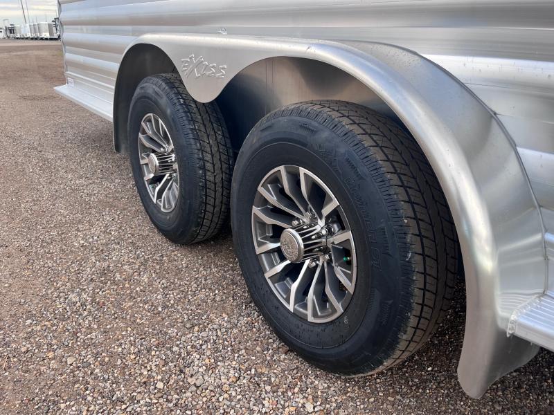 2024 Exiss 3 Horse Bumper Pull with Drop Windows Horse Trailer Horse