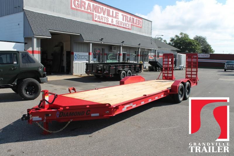 2022 Diamond C Trailers LPX24x82 Equipment Trailer 2022 Diamond C Trailers LPX24x82 Equipment Trailer