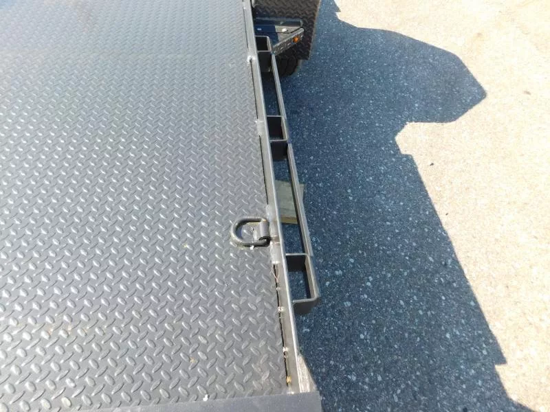 new Equipment / Flatbed Trailers Diamond C Trailers  for sale, in Grandville, MI Thumbnail 9