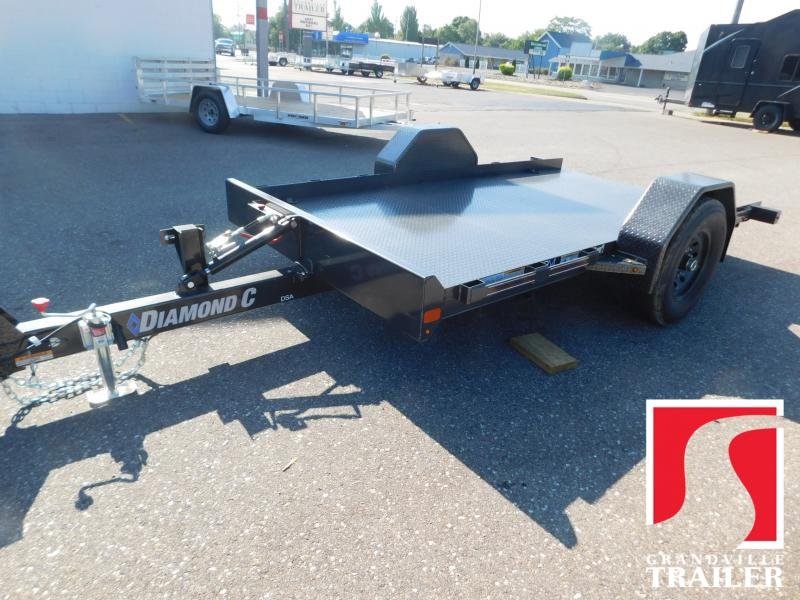 2022 Diamond C Trailers DSA12x77 Scissore Lift Equipment Trailer 2022 Diamond C Trailers DSA12x77 Scissore Lift Equipment Trailer