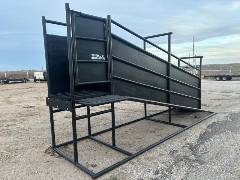 2024  Loading Chute  qQ6BvMs821p1