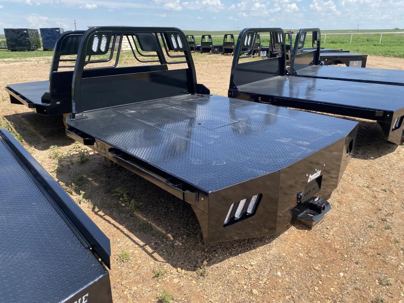 2023 Crownline RES84 Truck Bed Midwest Trailers and Service is a