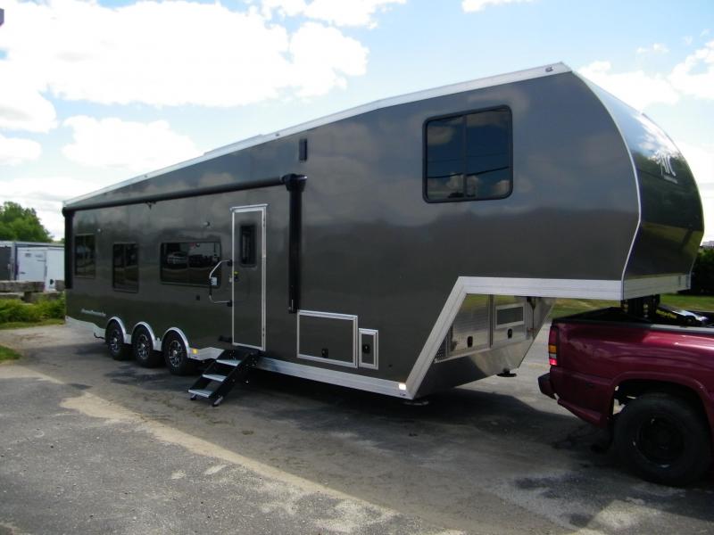 2020 ATC ARVAF 8.5x40 Aluminum Toy Hauler RV 2020 ATC ARVAF 8.5x40 Aluminum Toy Hauler RV