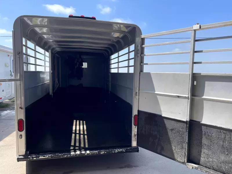 used Horse Trailers Calico Trailers  for sale, in Minden, NE Thumbnail 6