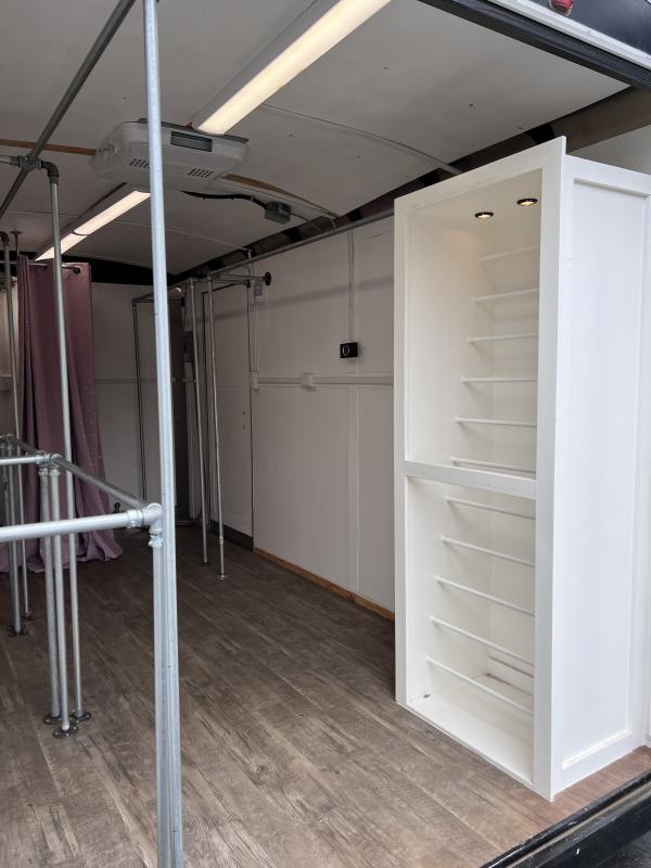 used Cargo (Enclosed) Trailers Interstate  for sale, in Fresno, CA Thumbnail 8