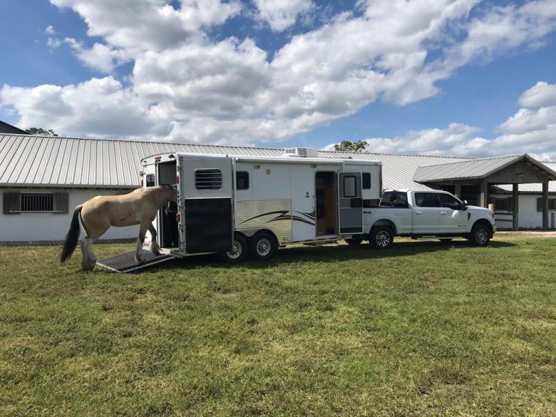 2008 American Spirit 2 Horse Slant w/ Ramp and Full LQ 6' SW 2008 American Spirit 2 Horse Slant w/ Ramp and Full LQ 6' SW