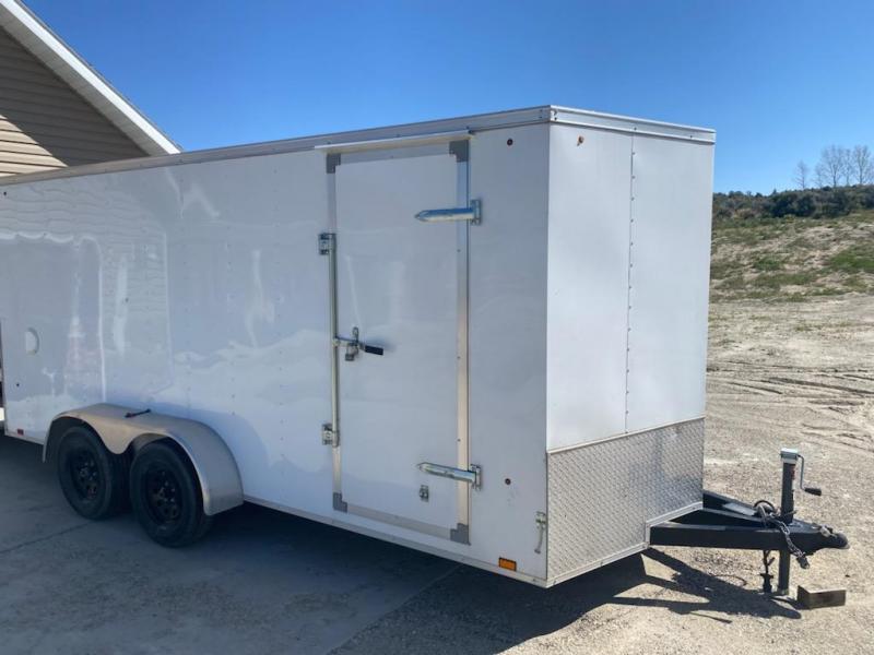 2019 Commander 7' x 16' Tandem Axle V-Nose Enclosed Cargo Trailer 2019 Commander 7' x 16' Tandem Axle V-Nose Enclosed Cargo Trailer