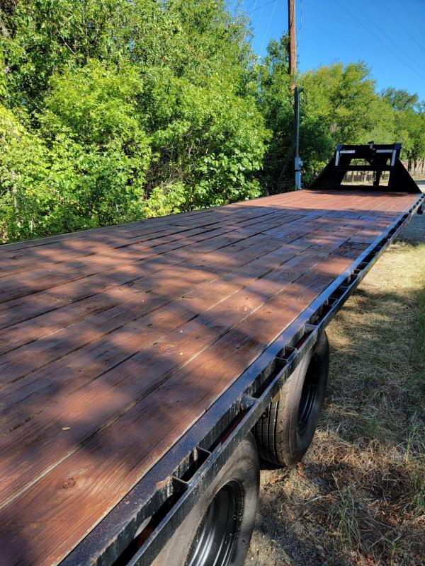 2018 Load Trail 102" x 40' Hotshot w/ Mega Ramps 2018 Load Trail 102" x 40' Hotshot w/ Mega Ramps