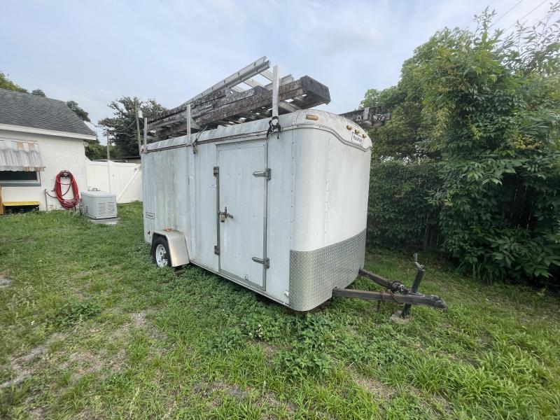2004 Haulmark Transporter DLX 6 x 12 Single Axle Enclosed Cargo Trailer 2004 Haulmark Transporter DLX 6 x 12 Single Axle Enclosed Cargo Trailer