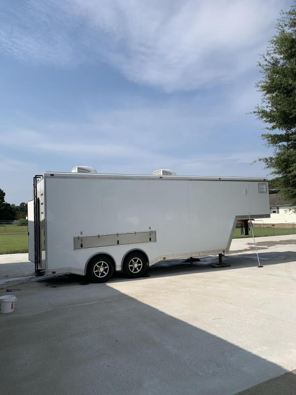 2014 Bruce Transporters 28' Enclosed Utility Gooseneck Trailer 2014 Bruce Transporters 28' Enclosed Utility Gooseneck Trailer