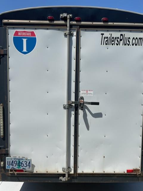 used Cargo (Enclosed) Trailers Interstate  for sale, in Chandler, OK Thumbnail 2