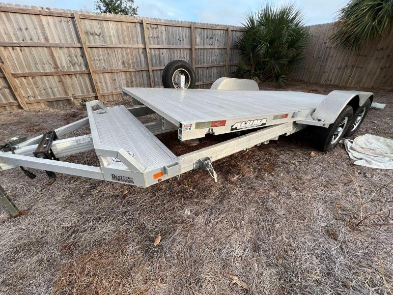 2015 Aluma 82" x 20' Tilt Utility/Car Carrier 2015 Aluma 82" x 20' Tilt Utility/Car Carrier