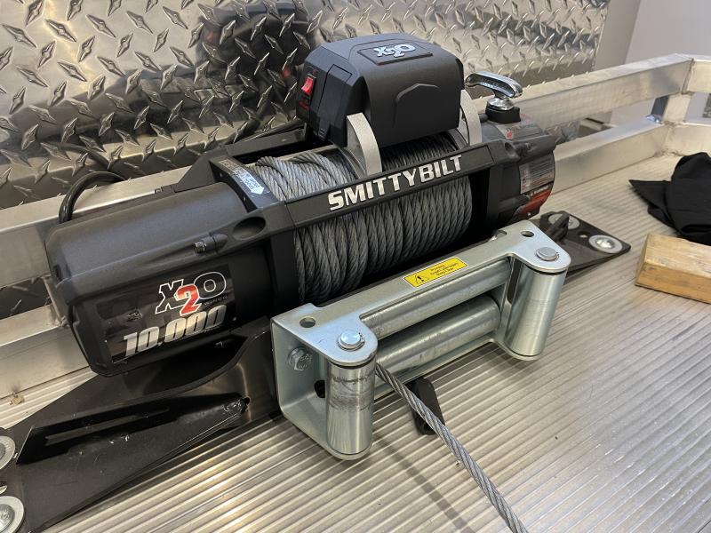 used Car Haulers / Racing Trailers Aluma  for sale, in Wheaton, IL Thumbnail 5