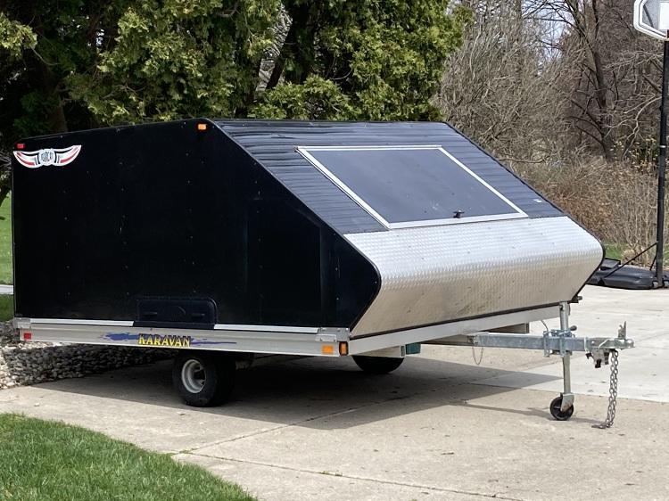 2005 Karavan 2 Snowmobiles Enclosed Tilt Trailer 2005 Karavan 2 Snowmobiles Enclosed Tilt Trailer