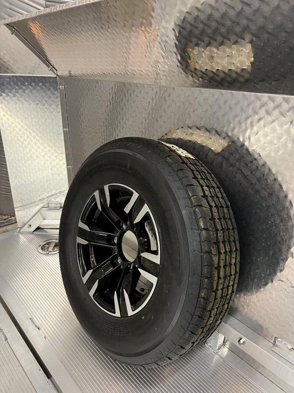 used Car Haulers / Racing Trailers Aluma  for sale, in South Charleston, WV Thumbnail 5