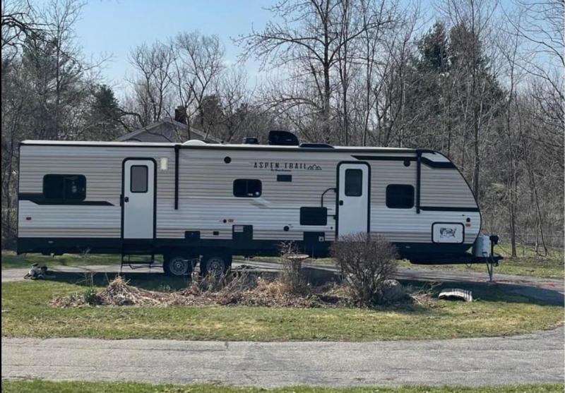 2020 Dutchmen Aspen Trail 3250 THS Toy Hauler 2020 Dutchmen Aspen Trail 3250 THS Toy Hauler